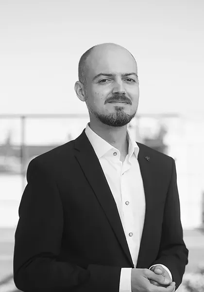Васильев Егор Терапевт, Хирург, Эндодонтист | DENTART Васильев Егор Терапевт, Хирург, Эндодонтист